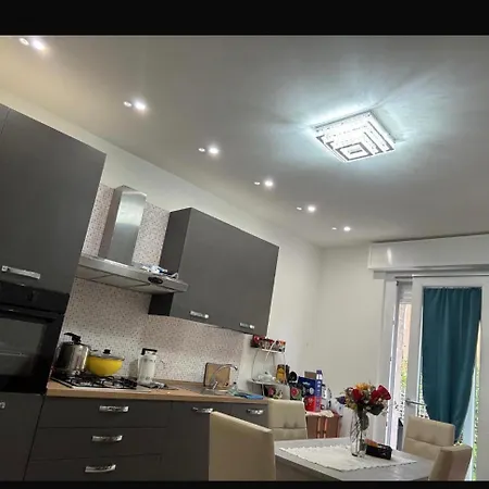 Trilocale A Pochi Passi Dal Mare Apartment